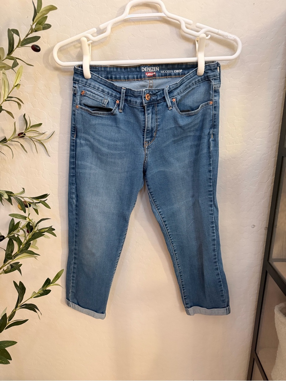 Denizen by Levis Womens Light Blue Modern Crop Jeans